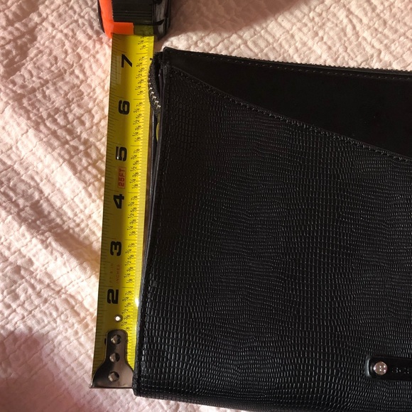 BCBGmaxazria Black clutch - Picture 6 of 8